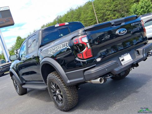 New 2026 Ford Ranger Raptor AWD/4WD image 24