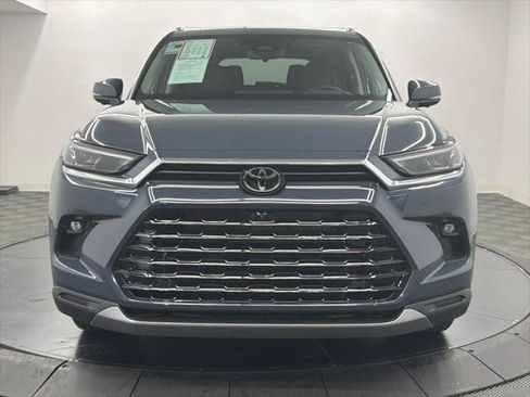 Certified 2026 Toyota Grand Highlander AWD image 6