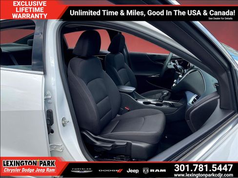 Used 2024 Chevrolet Malibu LT FWD image 28