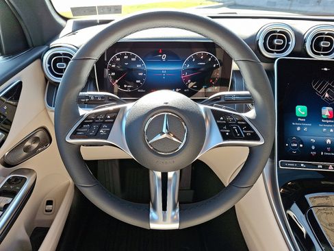 New 2026 Mercedes-Benz GLC 300 4MATIC image 17