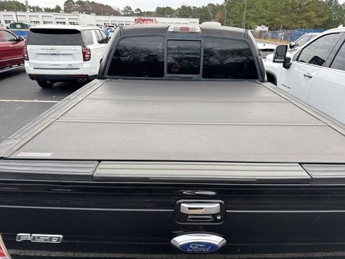 Used 2012 Ford F150 Lariat w/ Lariat Chrome Pkg image 8