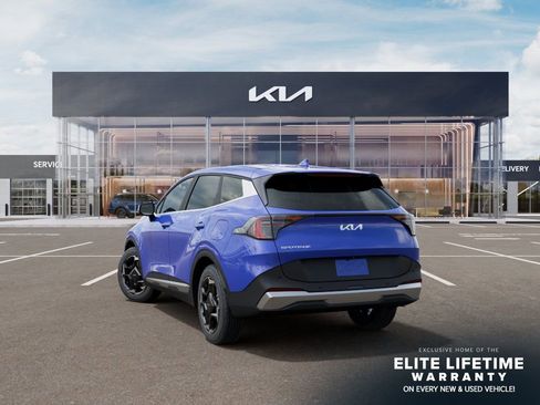 New 2026 Kia Sportage EX FWD image 5