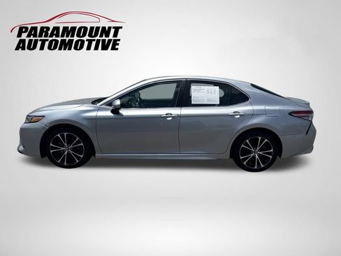 Used 2018 Toyota Camry SE FWD image 4