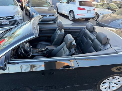 Used 2012 BMW 328i Convertible RWD image 32
