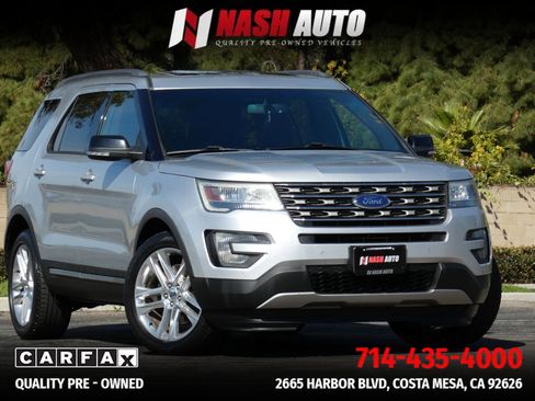 Used 2017 Ford Explorer XLT w/ Equipment Group 202A image 1