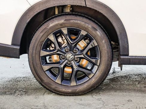 Used 2024 Honda HR-V Sport image 12