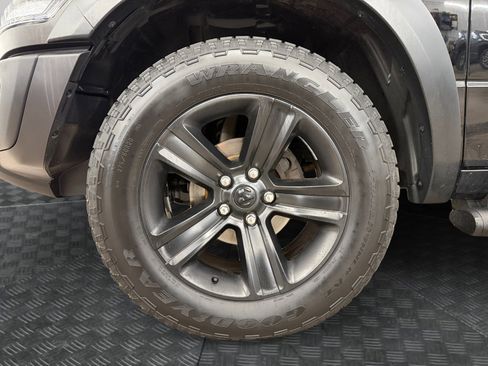 Used 2021 RAM 1500 Classic Warlock image 28