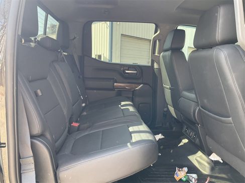 Used 2021 Chevrolet Silverado 1500 LT w/ Z71 Off-Road Package image 13