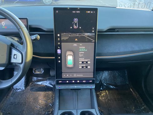 Used 2023 Fisker Ocean Ultra image 16