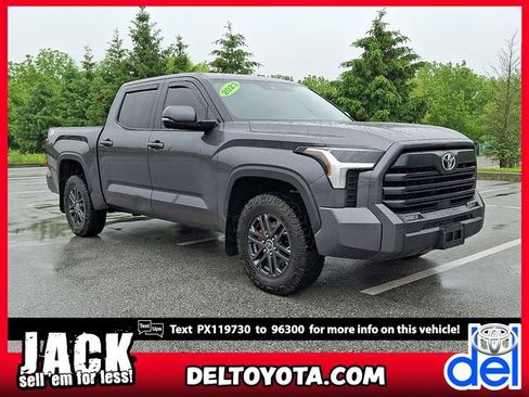 Used 2023 Toyota Tundra SR5 w/ SR5 Convenience Package AWD/4WD image 1