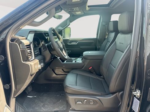 New 2026 GMC Sierra 2500 Denali w/ Denali Reserve Package AWD/4WD image 18