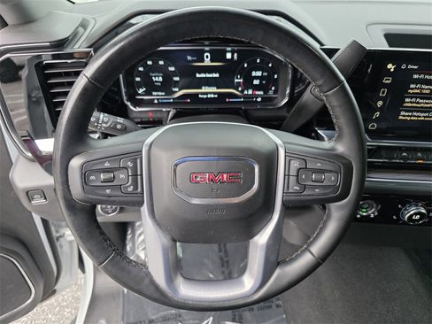 Used 2023 GMC Sierra 1500 Elevation image 19