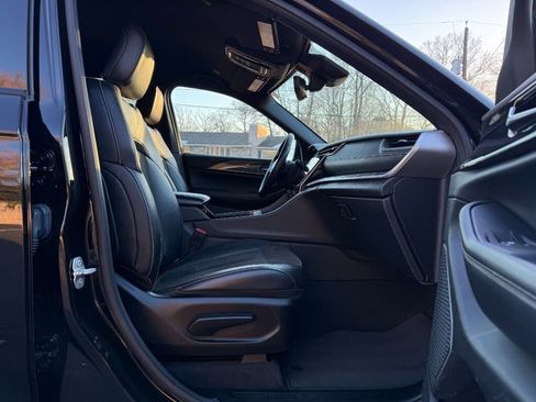 Used 2021 Jeep Grand Cherokee L Laredo image 11