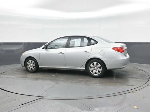 Used 2008 Hyundai Elantra SE image 3