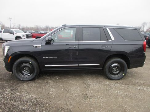 New 2026 GMC Yukon Denali image 8