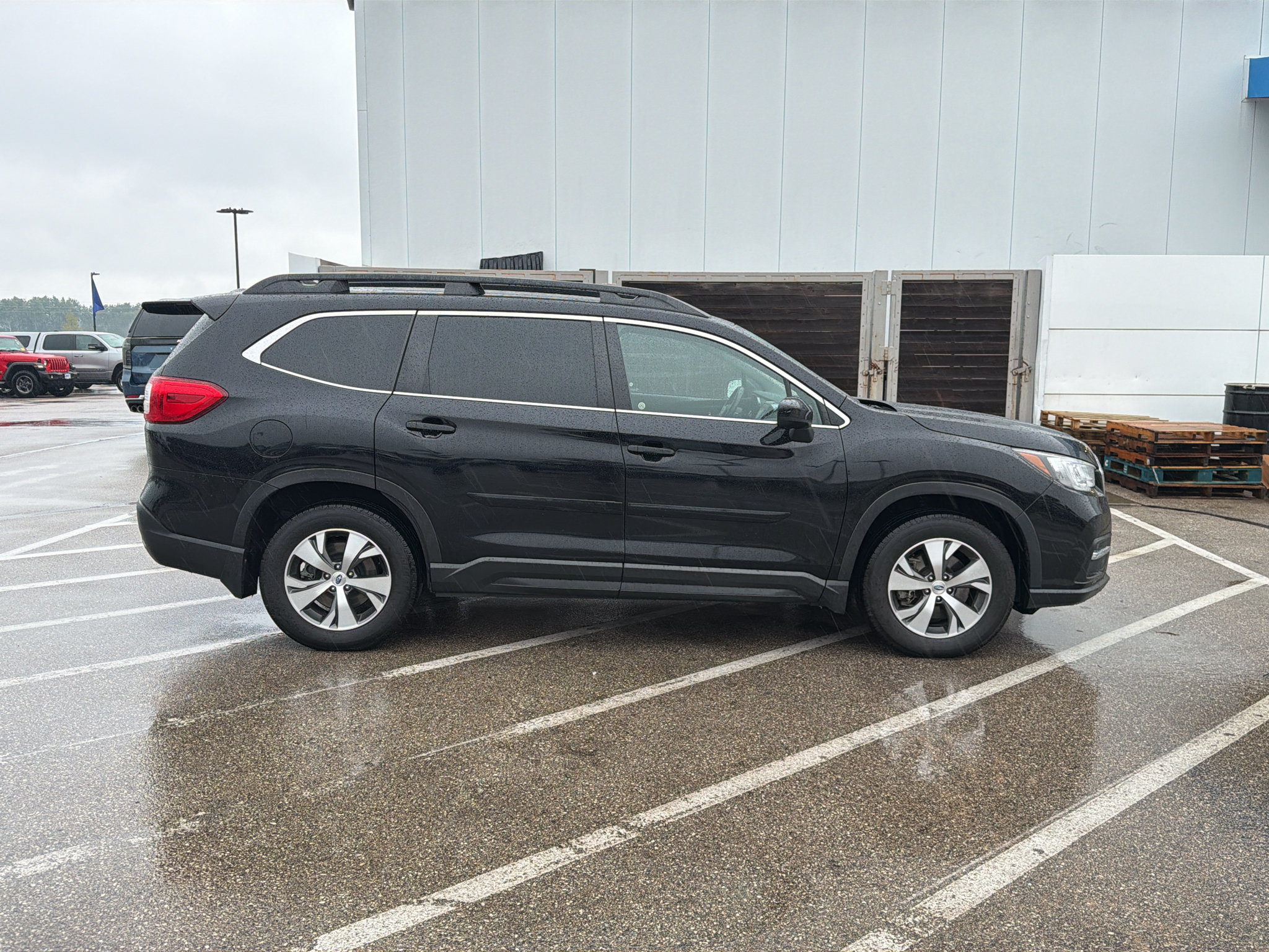 Used 2020 Subaru Ascent Premium w/ Convenience Package AWD/4WD image 7