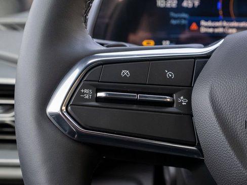 New 2025 Chevrolet Silverado EV LT image 30