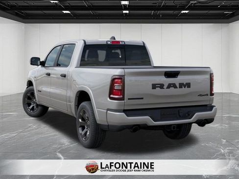 New 2026 RAM 1500 4x4 Crew Cab image 3