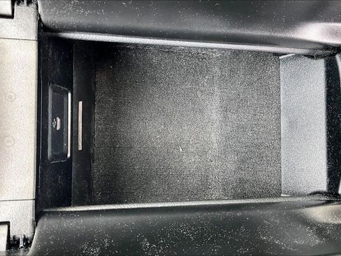 Used 2026 Mercedes-Benz C 300 4MATIC Sedan image 26