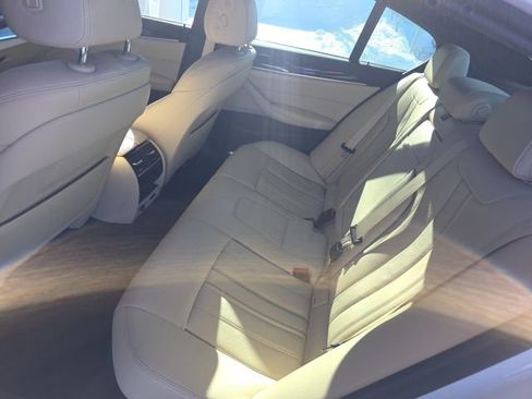 Used 2020 BMW 540i xDrive w/ Convenience Package image 20