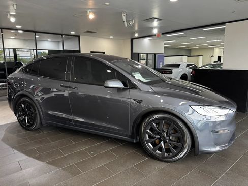 Used 2022 Tesla Model X Plaid AWD/4WD image 6