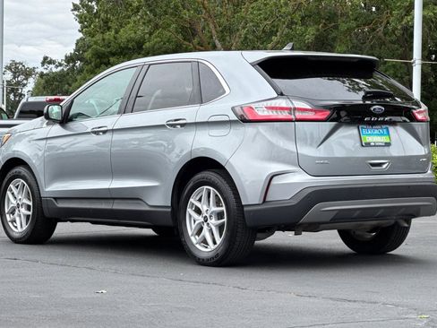 Used 2024 Ford Edge SEL AWD/4WD image 5