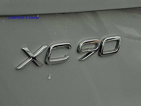 Certified 2023 Volvo XC90 B6 Plus AWD/4WD image 33