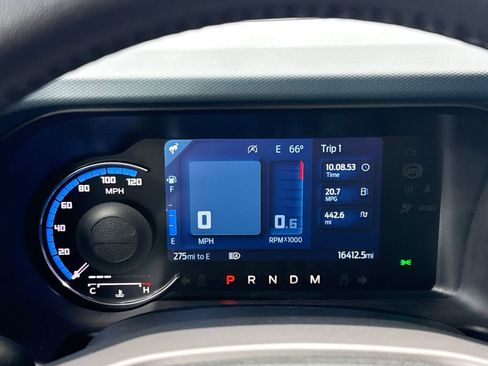 Used 2024 Ford Bronco Outer Banks image 17