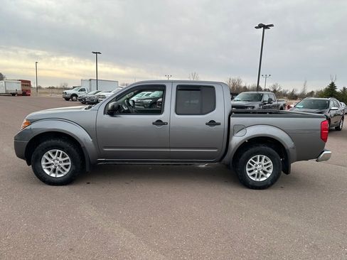 Used 2019 Nissan Frontier SV image 35