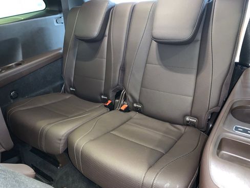 Used 2022 Mercedes-Benz GLS 450 4MATIC image 59