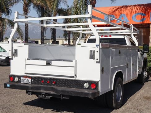 Used 2022 GMC Sierra 3500 Pro w/ Convenience Package image 10