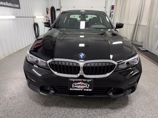 Used 2020 BMW 330i xDrive Sedan w/ Driving Assistance Package AWD/4WD image 2