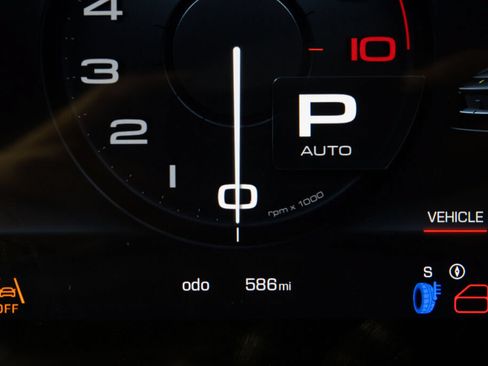 Used 2025 Ferrari 12Cilindri RWD image 35