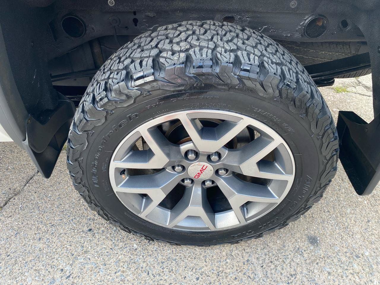 Used 2018 GMC Sierra 1500 SLT AWD/4WD image 11