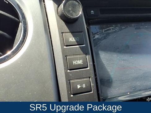 Used 2015 Toyota Tundra SR5 w/ SR5 Upgrade Package image 4