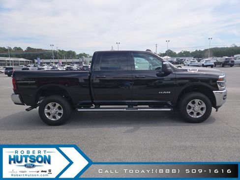 Used 2026 RAM 2500 Big Horn AWD/4WD image 5
