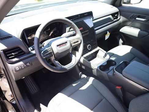 New 2027 GMC Terrain AT4 w/ Convenience Package III AWD/4WD image 12