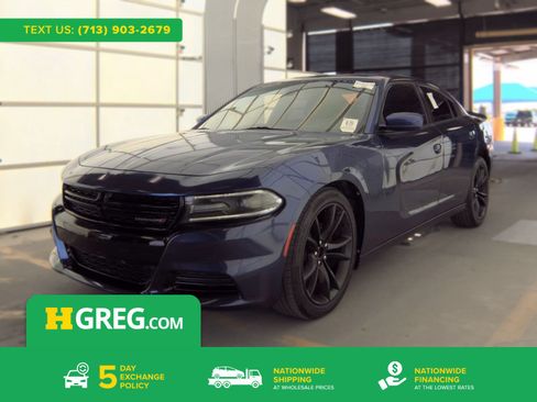 Used 2020 Dodge Charger SXT RWD image 1