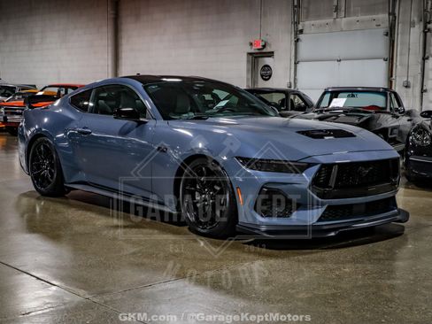 Used 2024 Ford Mustang GT Premium image 29