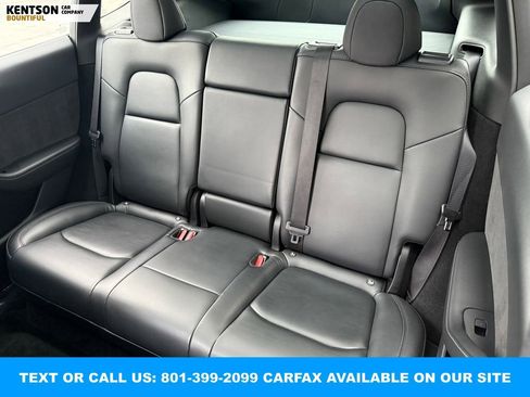 Used 2023 Tesla Model Y AWD image 32