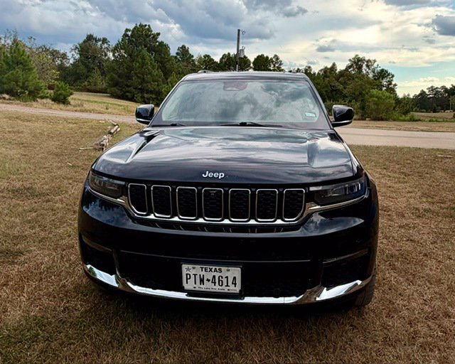 Used 2021 Jeep Grand Cherokee L Limited w/ Luxury Tech Group II AWD/4WD image 23