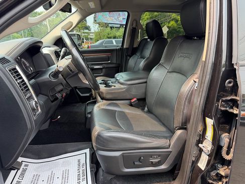 Used 2015 RAM 2500 Laramie AWD/4WD image 7