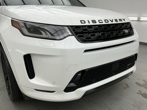 Used 2023 Land Rover Discovery Sport SE R-Dynamic image 27
