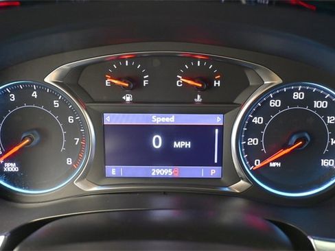 Certified 2023 Chevrolet Traverse LT image 19