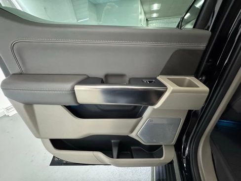 Used 2024 Ford F150 Platinum w/ Equipment Group 703A Plus image 9