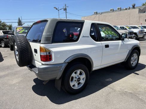 Used 1999 Isuzu Amigo 2WD image 2