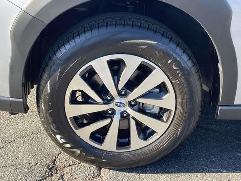 New 2025 Subaru Outback Premium w/ Popular Package #1A image 8