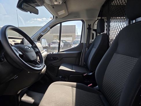 Used 2024 Ford Transit 250 w/ Exterior Upgrade Package image 4