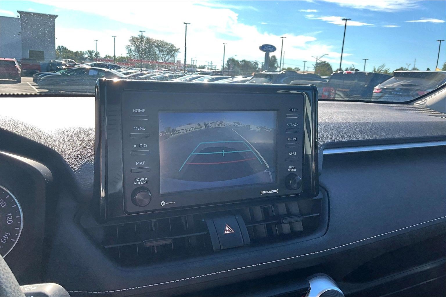 Used 2022 Toyota RAV4 LE w/ Carpet Mat Package (TMS) FWD image 29