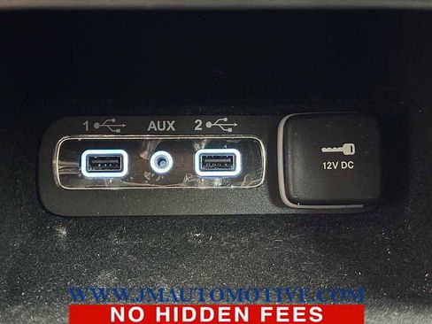 Used 2022 Jeep Grand Cherokee Limited w/ Tech Group AWD/4WD image 41